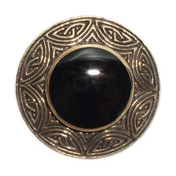 13022-Bronsbrosch Keltiskt med svart onyx sten.