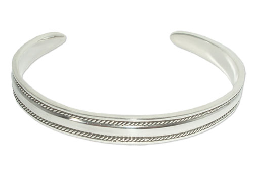 5011 - Silverarmband Stelt från När