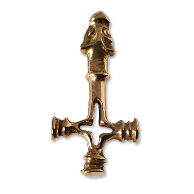 7014 – Bronshänge Vargkorset mindre modellen.