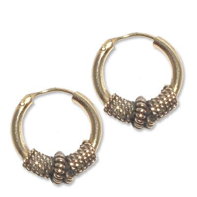 8038 - Bronsörhängen Creoler. 